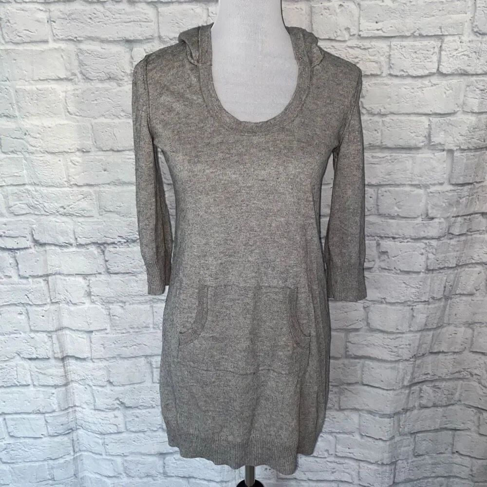Juicy Couture women M long pullover hoodie w/3/4 sleeves grey